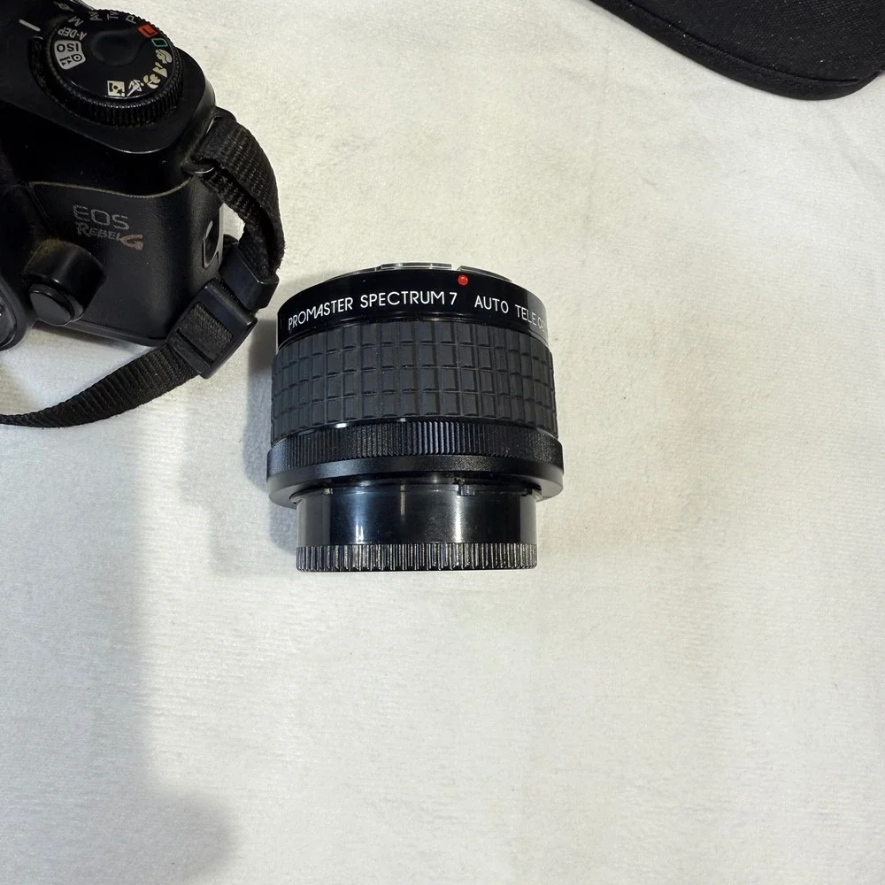 Canon EOS Rebel G 35mm Film Camera Promaster Spectrum 7 Auto Teleconverter & Bag